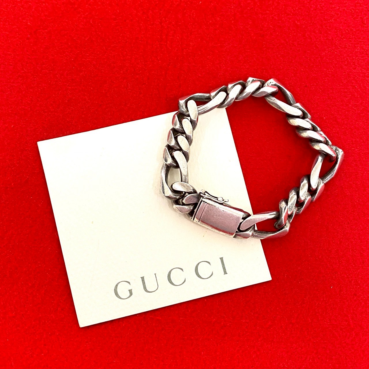 GUCCI グッチ 喜平ブレスレット 箱,袋付き 希少サイズ 廃盤モデル 19 GUCCI グッチ 喜平ブレスレット 箱,袋付き 希少サイズ 廃盤モデル 19