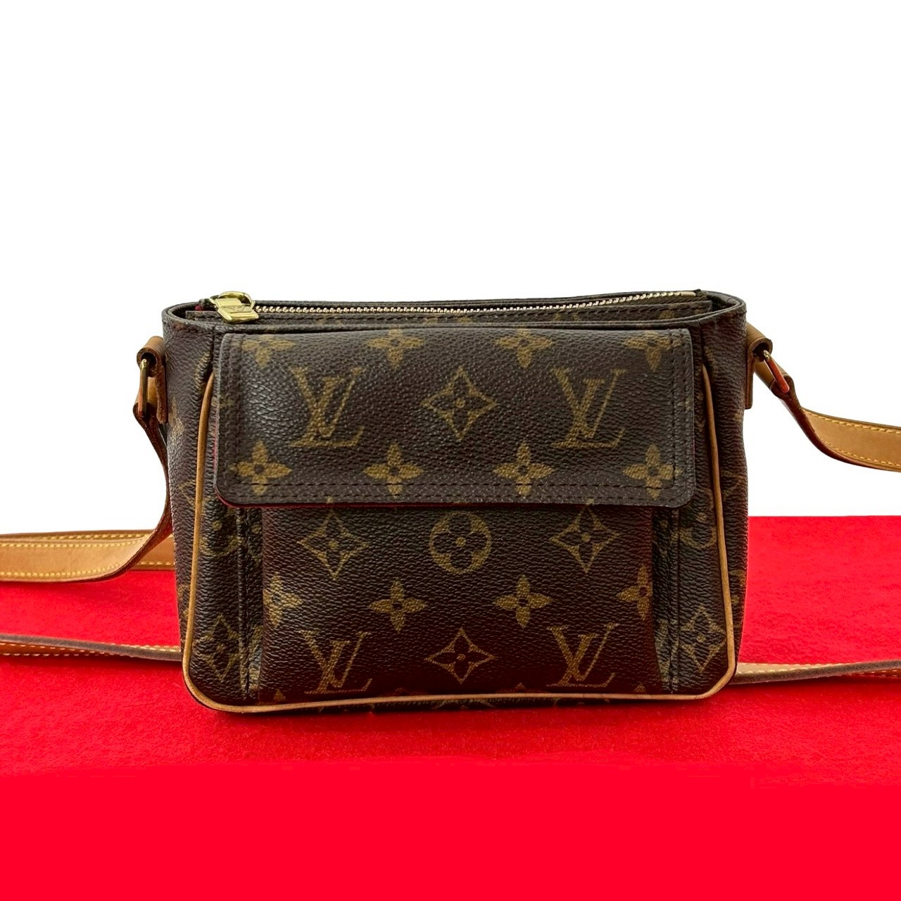 【ポイント2倍】極 美品 LOUIS VUITTON ルイヴィトン ヴィバシテ PM モノグラム レザー ミニ ショルダーバッグ ポシェット サコッシュ ブラウン 76197【送料無料】【中古】 84,370円