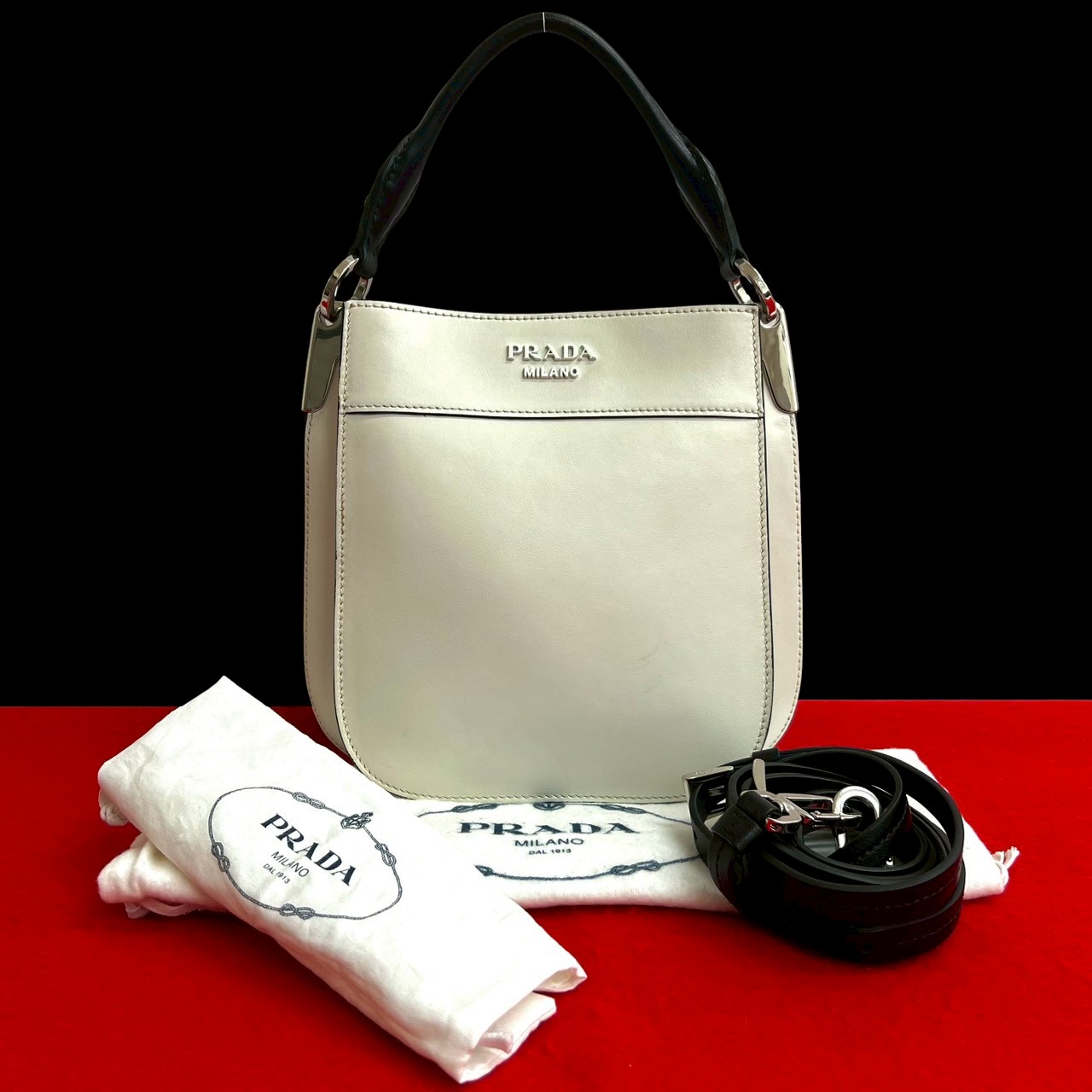 【尖んがり2倍】極 美品 袋付き添い人 PRADA プラダ マギット ロゴタイプ 金具 なめし革 本革 2way ハンドバック ミニ トートバッグ ショルダーバッグ 白いこと 16510【貨物輸送無料】【中古】