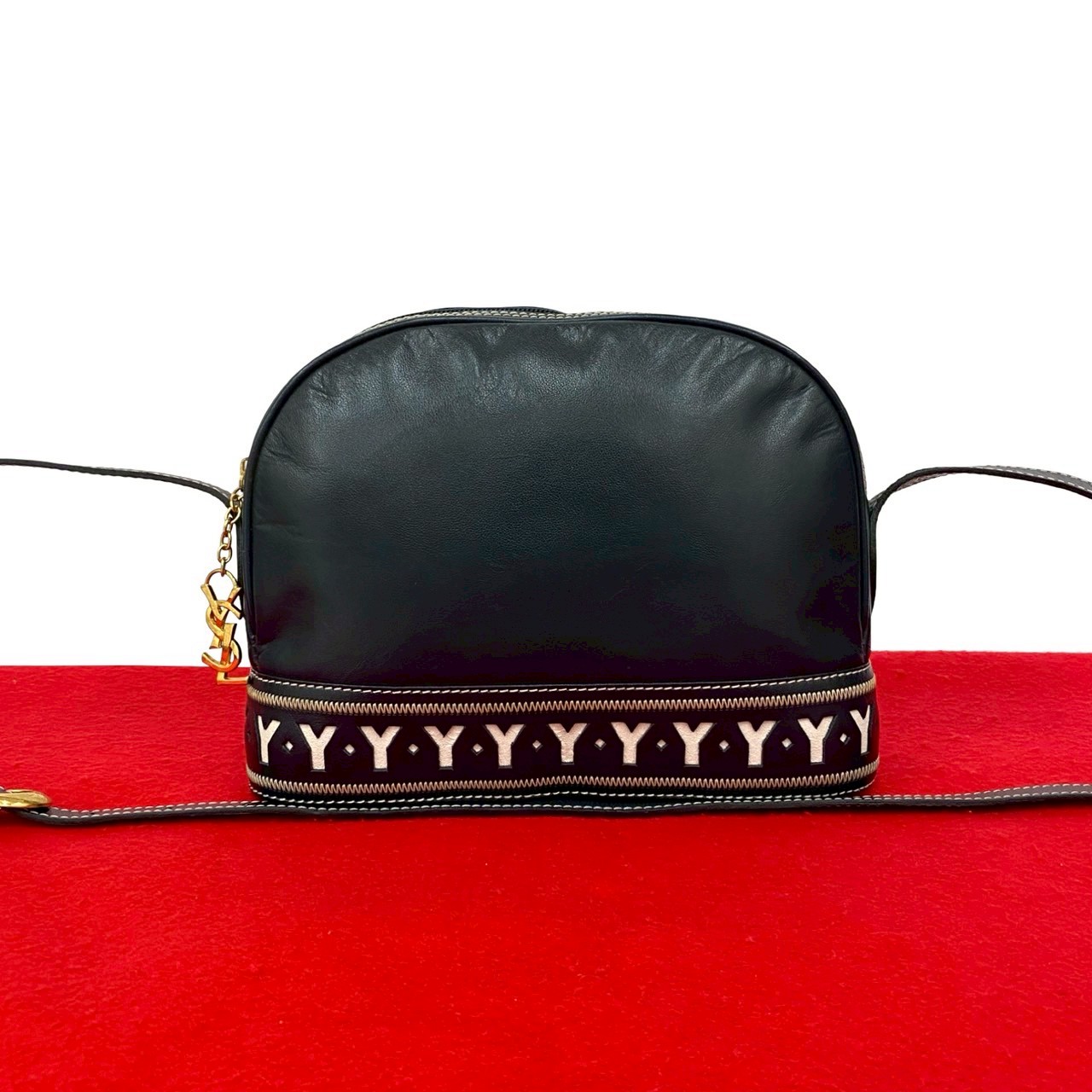 未使用保管品 希少品 箱 袋付き YVES SAINT LAURENT イヴサンローラン レザー 本革 ショルダーバッグ ポシェット ブラウン 42027 楽天市場】【ポイント2倍】未使用保管品 希少品 箱 袋付き YVES SAINT