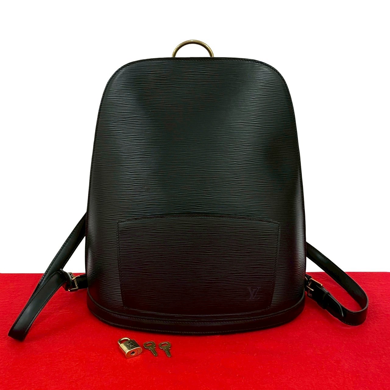 【尖んがり2倍】極 美品 滅多に無い品 鍵付き添い人 LOUIS VUITTON ルイヴィトン ヴィンテージ コブ幽客 エピレザー 本革 背嚢 うしろ側容器に並べる ノワール 41432 【貨物輸送無料】【中古】