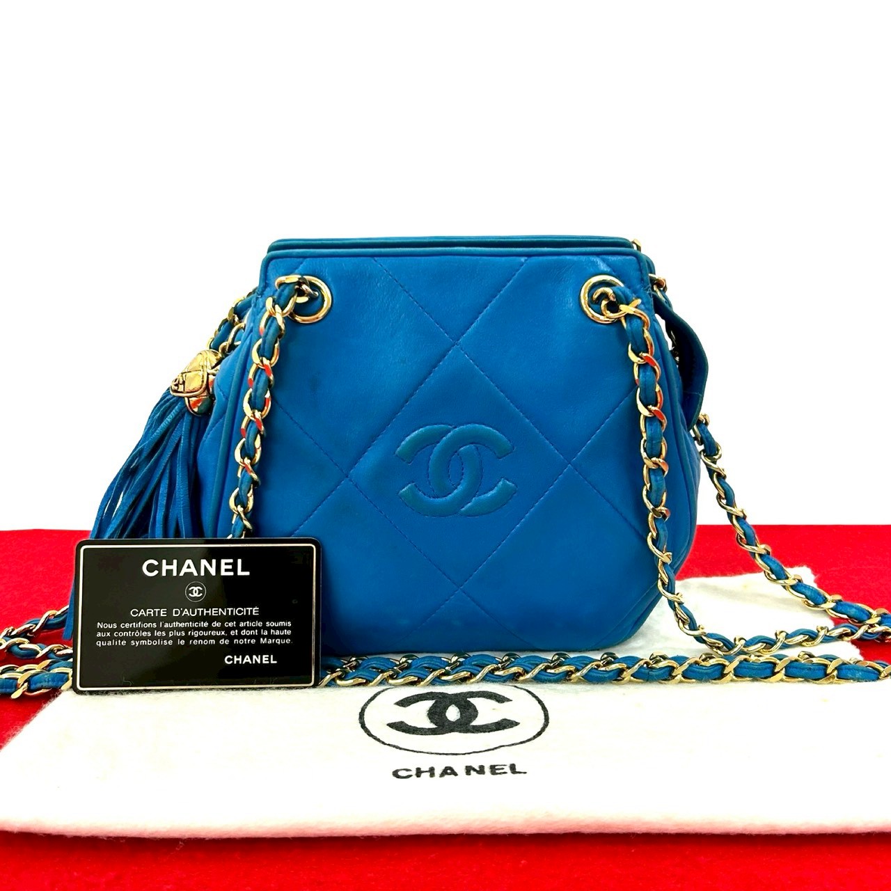 【ポイント2倍】極 美品 袋付 カード シール有 1番台 CHANEL シャネル ココマーク フリンジ ラムスキン 本革 チェーン ショルダーバッグ ブルー 39736【送料無料】【中古】