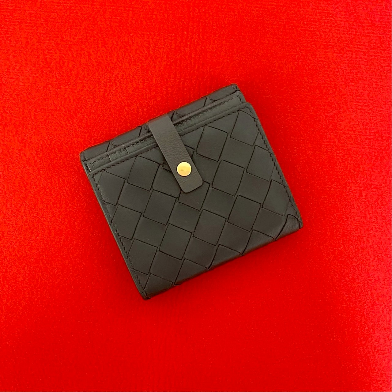 【ポイント2倍】極 美品 BOTTEGA VENETA ボッテガヴェネタ イントレチャート レザー 本革 二つ折り 財布 ミニ ウォレット カードケース グレー 20650 【送料無料】【中古】