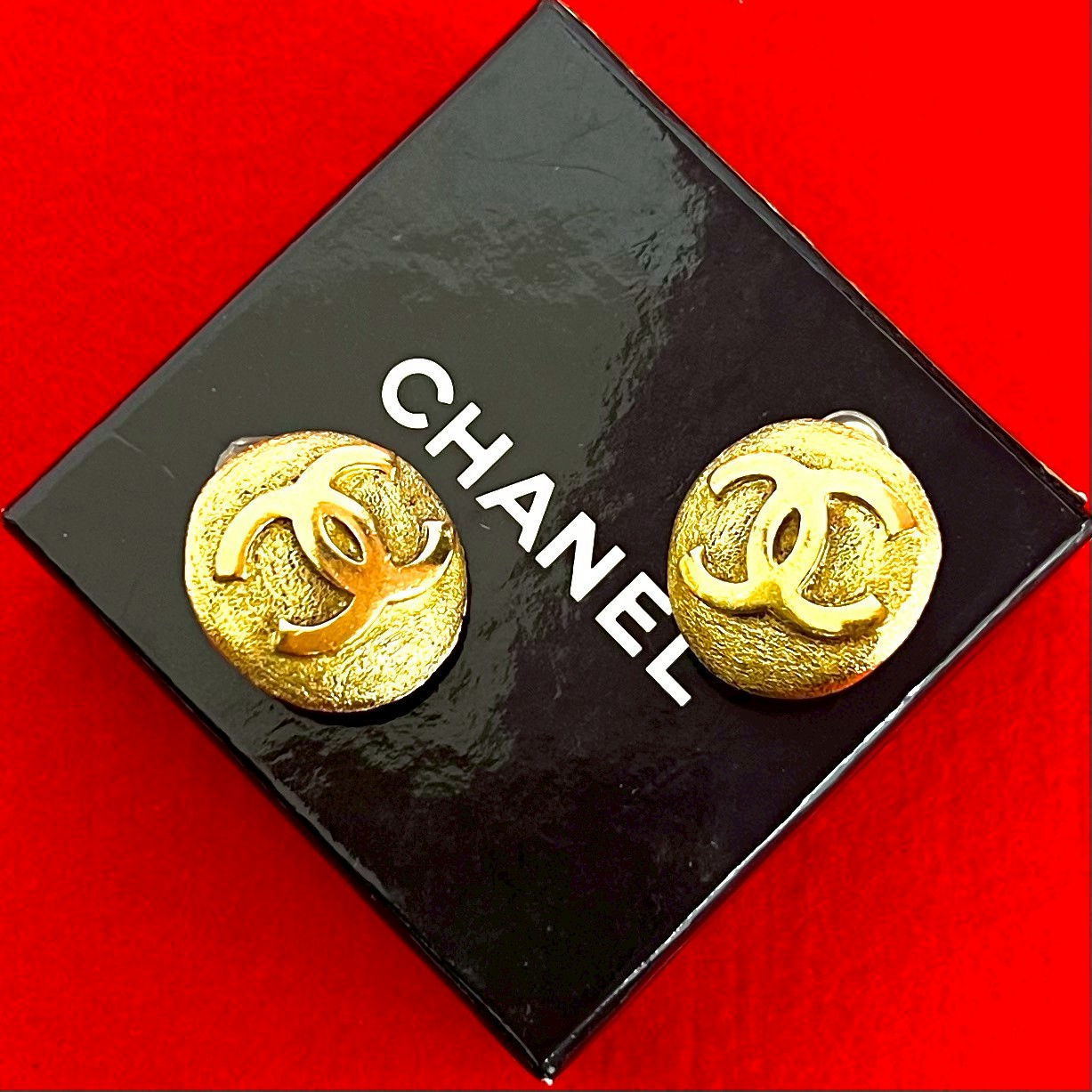 【ポイント2倍】極 美品 箱付き コメあり 29 CHANEL シャネル ヴィンテージ ココマーク GP イヤリング イヤーカフ アクセサリー ゴールド 99-10【送料無料】【中古】｜Trip Vintage 32,110円