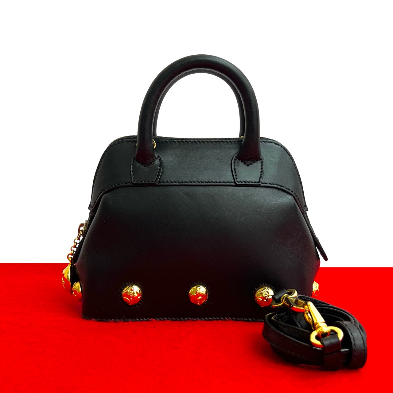 【ポイント2倍】極 美品 Salvatore Ferragamo フェラガモ ハイヒールモチーフ 金具 レザー 本革 2way ミニ ハンドバッグ ショルダーバッグ ブラック 00936【送料無料】【中古】｜Trip Vintage