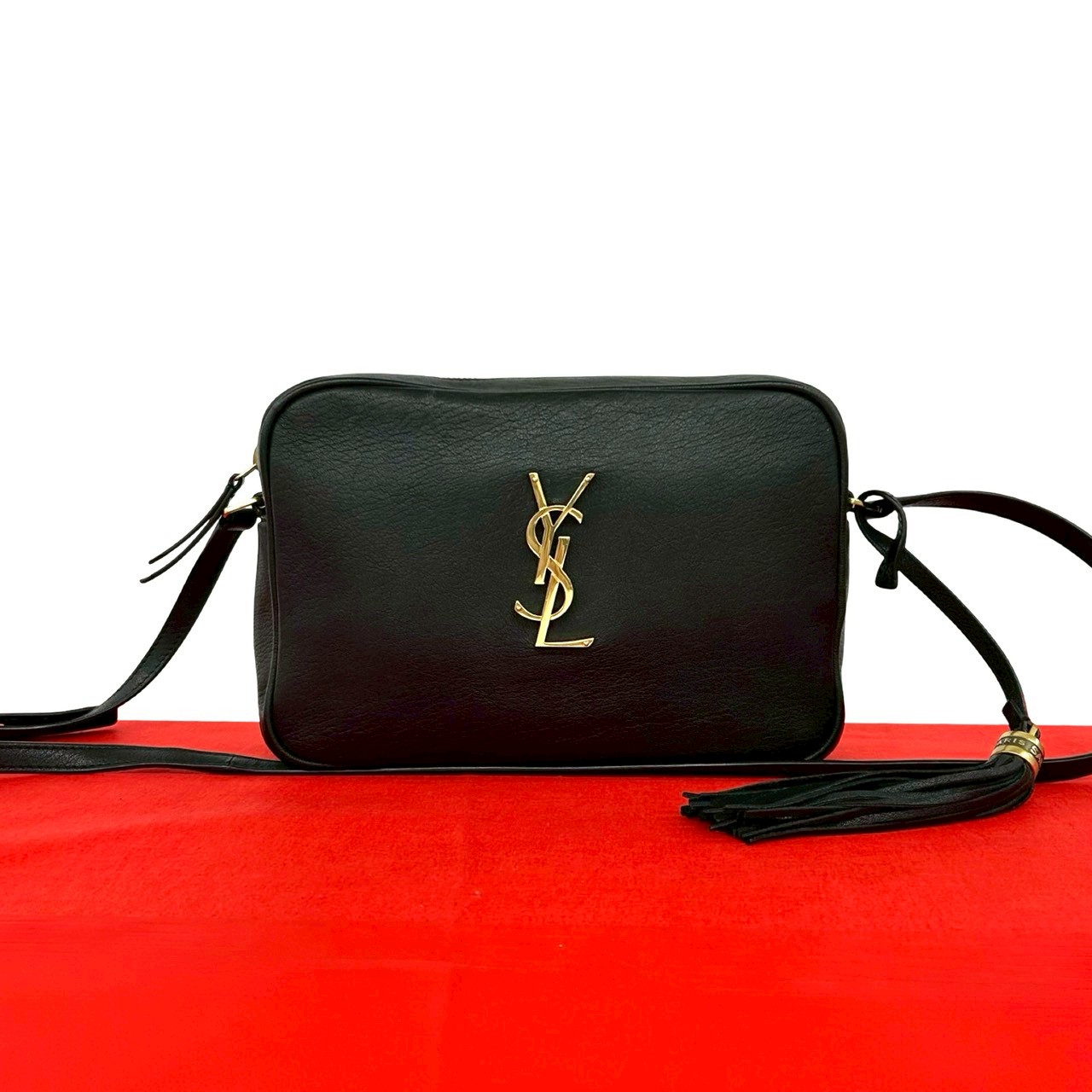【尖んがり2倍】極 美品 SAINT LAURENT PARIS サンローランパリ YSL ロゴタイプ金具 なめし革 本革 タッセル ミニ ショルダーバッグ ポシェット 黒いこと gj9-3【貨物輸送無料】【中古】