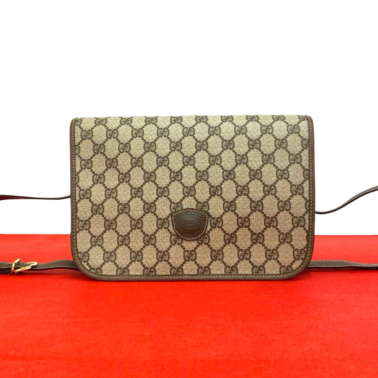 【尖んがり2倍】極 美品 GUCCI グッチ 年寄りのグッチ ヴィンテージ GG ロゴタイプ なめし革 本革 ショルダーバッグ ポシェット サコッシュ 赤銅色 42098【貨物輸送無料】【中古】