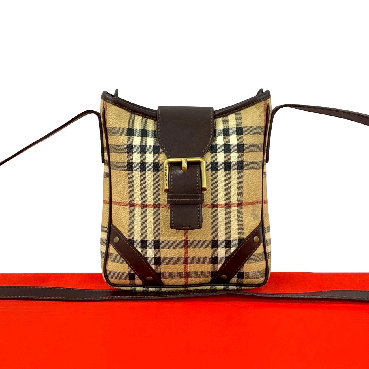 【尖んがり2倍】美品 BURBERRY バーバリー ノバチェック 影ぼうし導管 柄 なめし革 本革 ショルダーバッグ ポシェット 赤銅色 ベージュ 22747【貨物輸送無料】【中古】