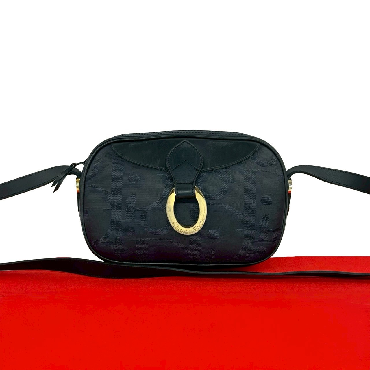 【尖んがり2倍】極 美品 Christian Dior ディオール ヴィンテージ トロッター 柄 金具 なめし革 ショルダーバッグ ポシェット 米国海軍 77-10【貨物輸送無料】【中古】