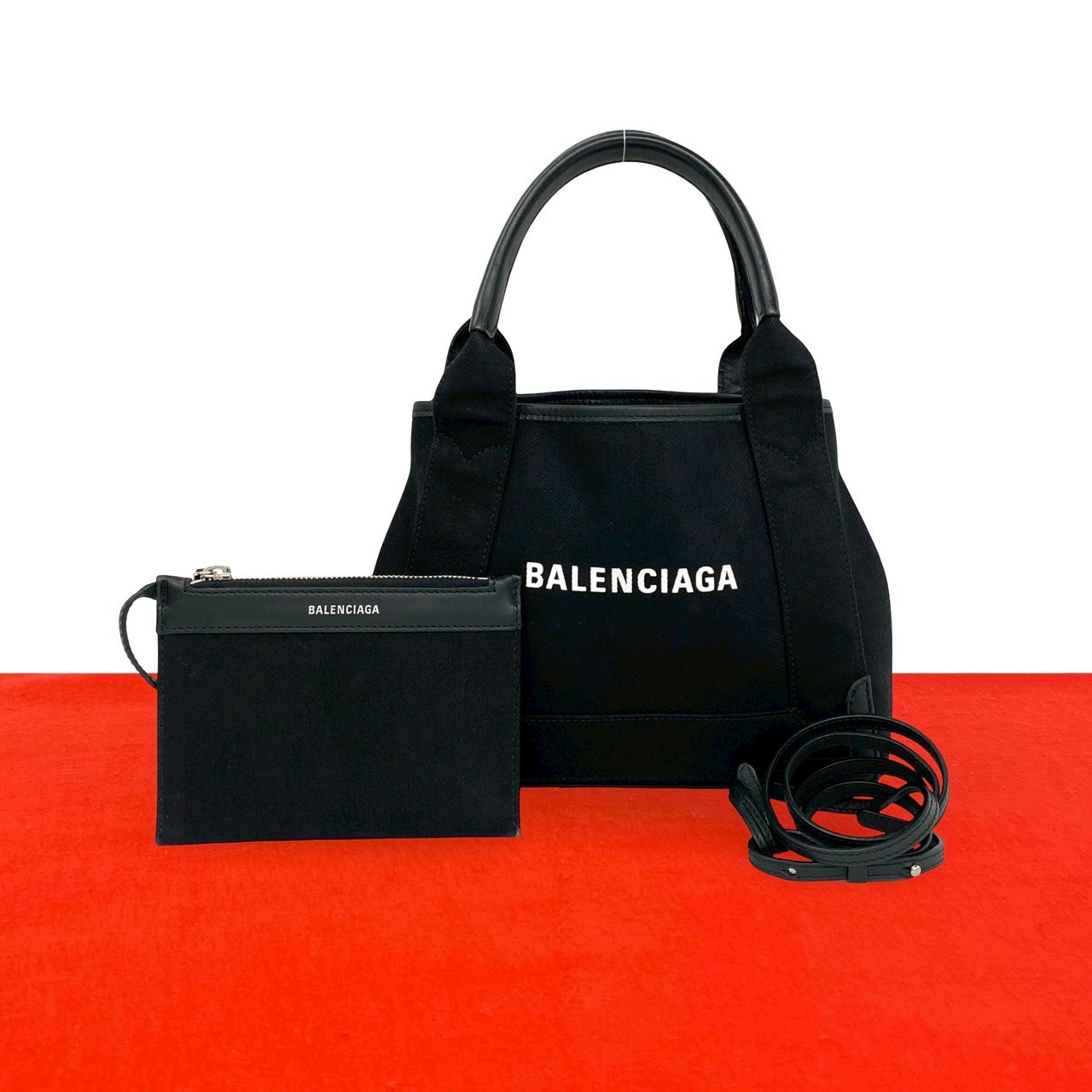 【尖んがり2倍】極 美品 BALENCIAGA バレンシアガ ネイビーカバス XS 帆布 なめし革 本革 2way ハンドバック ショルダーバッグ 黒いこと 22787【貨物輸送無料】【中古】