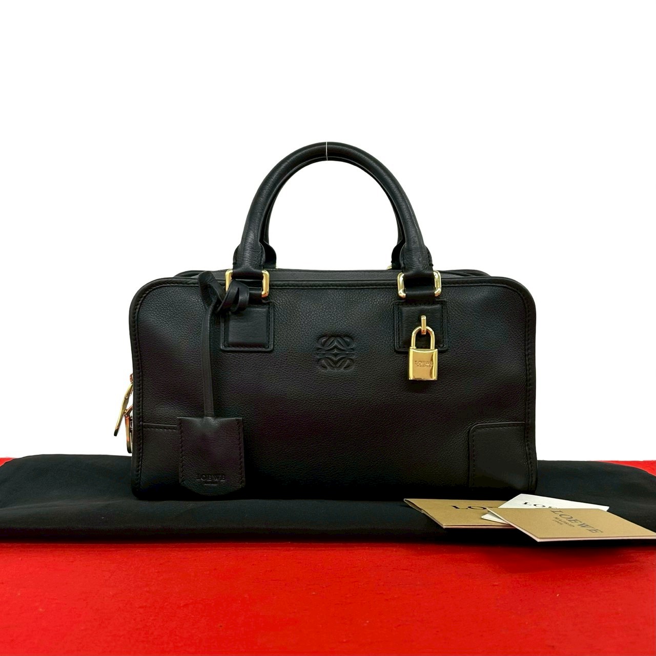 【尖んがり2倍】極 美品 袋付き添い人 LOEWE ロエベ アマソナ 28 アナ瓦 ロゴタイプ なめし革 本革 ハンドバック ミニ ボストンバッグ 黒いこと 黒 43311【貨物輸送無料】【中古】