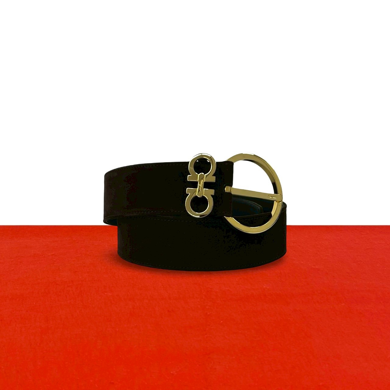 【尖んがり2倍】極 美品 Salvatore Ferragamo サルヴァトーレフェラガモ ガンチーニ スウェード なめし革 本革 三尺帯 赤銅色 21956【貨物輸送無料】【中古】