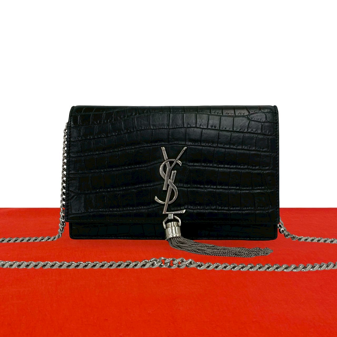 【尖んがり2倍】極 美品 SAINT LAURENT PARIS サンローランパリ YSL ロゴタイプ 金具 なめし革 本革 チェーン店 ミニ ショルダーバッグ ポシェット 黒いこと 27165【貨物輸送無料】【中古】