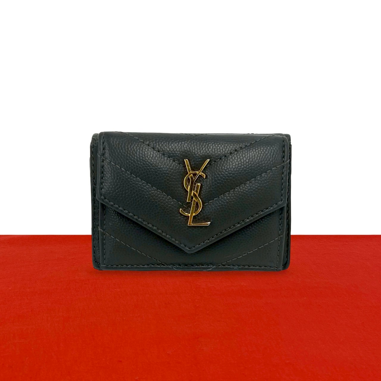 【尖んがり2倍】極 美品 SAINT LAURENT PARIS サンローランパリ YSL カサンドラ ロゴタイプ 金具 なめし革 本革 三つ折り 紙入れ ミニ ウォレット 薄墨色 95277【貨物輸送無料】【中古】