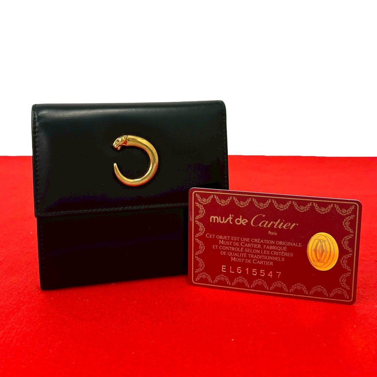 【尖んがり2倍】極 美品 CARTIER カルティエ ヴィンテージ パンサー伝達ルート なめし革 本革 三つ折り銭入れ ウォレット 紙入れ 御釣り入れ 黒いこと 42105 【貨物輸送無料】【中古】