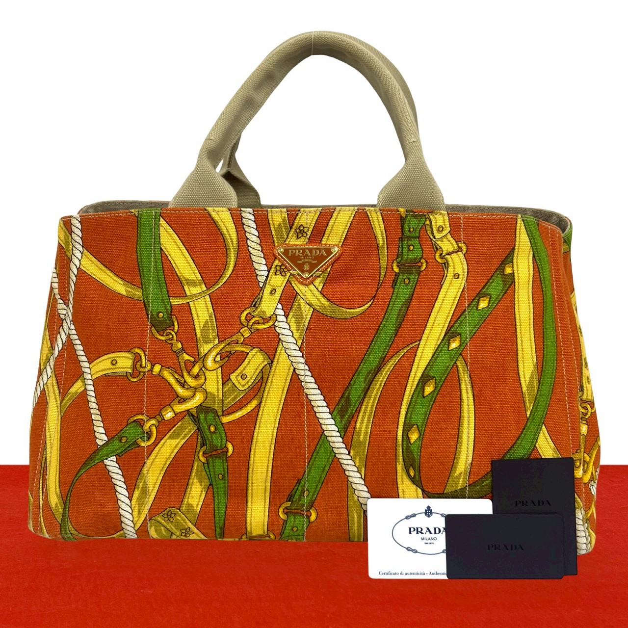 【尖んがり2倍】極 美品 PRADA プラダ カナパ ３角形ロゴタイプ ３角形 一皿 金具 帆布 ハンドバック トートバッグ オレンジ色 ベージュ 66677【貨物輸送無料】【中古】