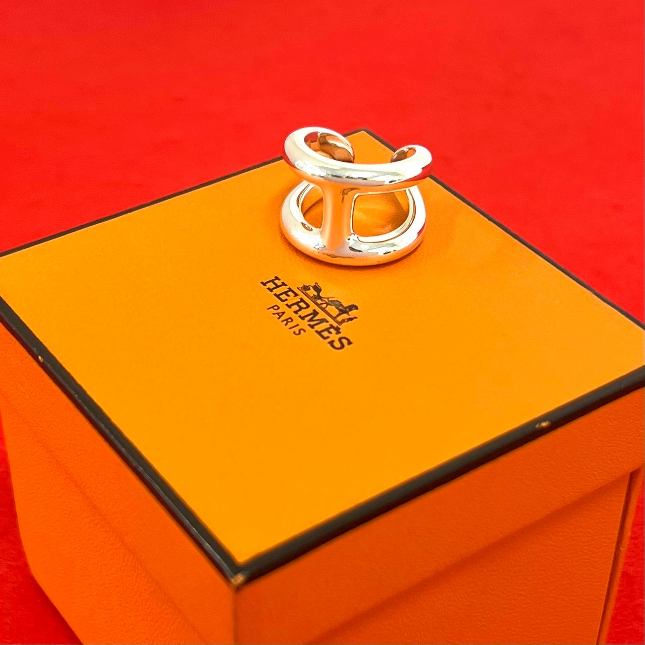 【ポイント2倍】極 美品 保存箱付き HERMES エルメス オスモズ GM リング シルバー925 指輪 12号 アクセサリー シルバー 86655【送料無料】【中古】｜Trip Vintage