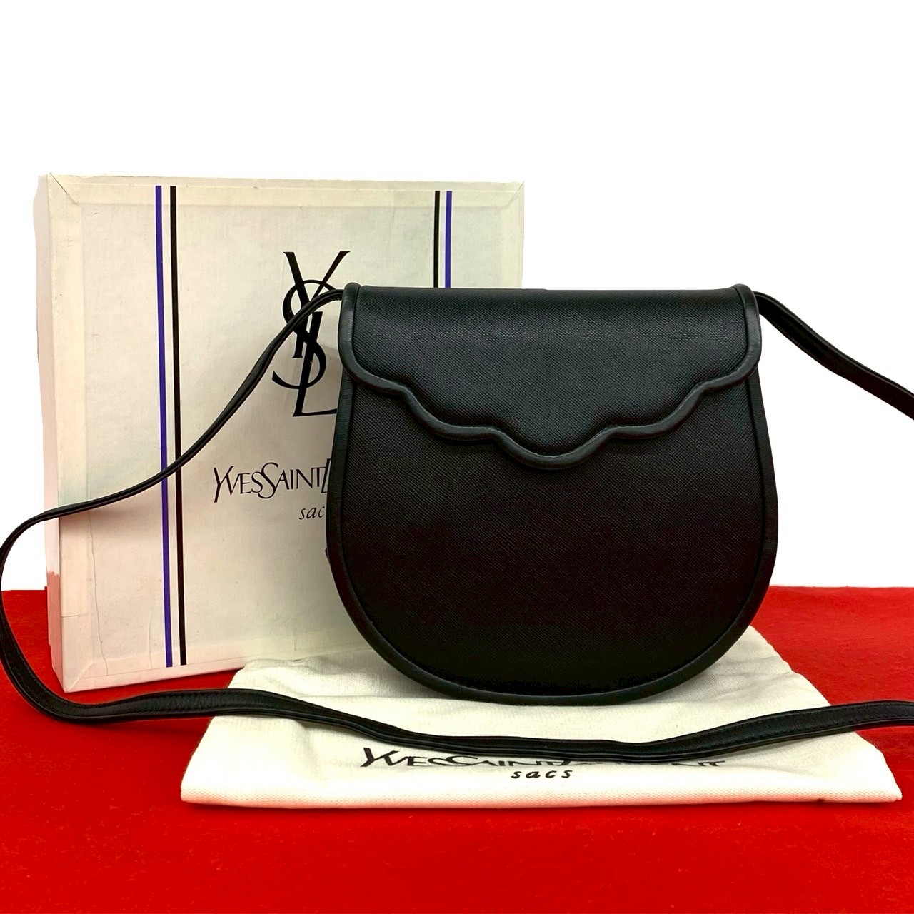 【ポイント2倍】ほぼ未使用 箱 袋付 YVES SAINT LAURENT イヴ・サンローラン ヴィンテージ レザー 本革 ミニ ショルダーバッグ ポシェット ブラック 69301【送料無料】【中古】|Trip Vintage