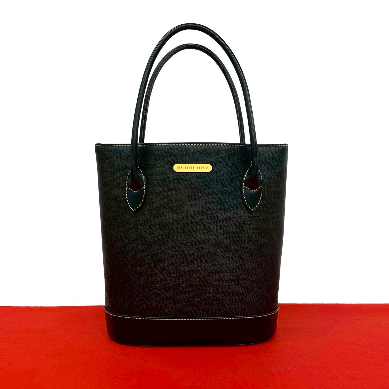 【ポイント2倍】極 美品 BURBERRY バーバリー ロゴ ゴールド金具 ノバチェック シャドーホース レザー ハンドバッグ トートバッグ ブラック 黒 60956 【送料無料】【中古】｜Trip Vintage