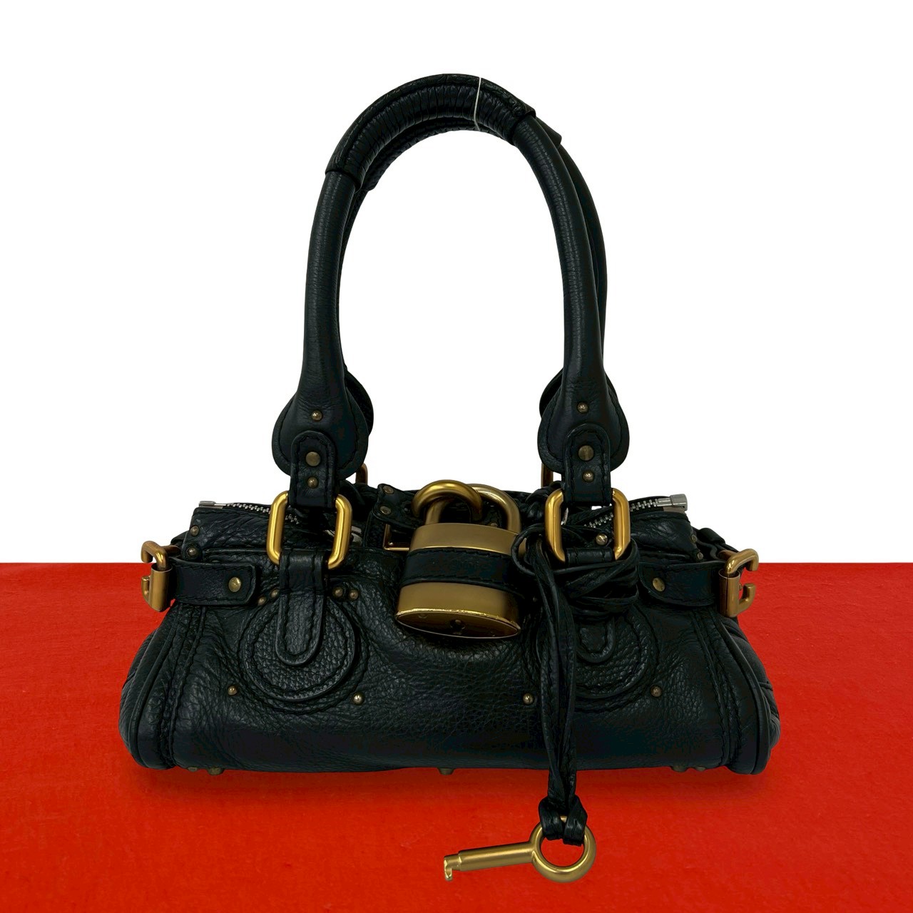 【ポイント2倍】極 美品 希少品 鍵 カデナ付き Chloe クロエ パディントン ロゴ 金具 レザー 本革 ハンドバッグ ミニ ボストンバッグ ブラック 黒 40562 【送料無料】【中古】｜Trip Vintage