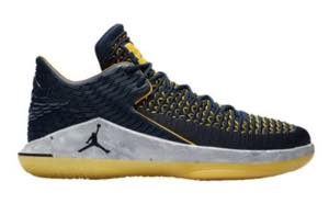 ジョーダン３１ メンズ Jordan XXX2 32 Low "Michigan" バッシュ College Navy/Metallic Silver/Amarillo ミシガン 高額レア｜ｔｒｏｉｓ　ＨＯＭＭＥ