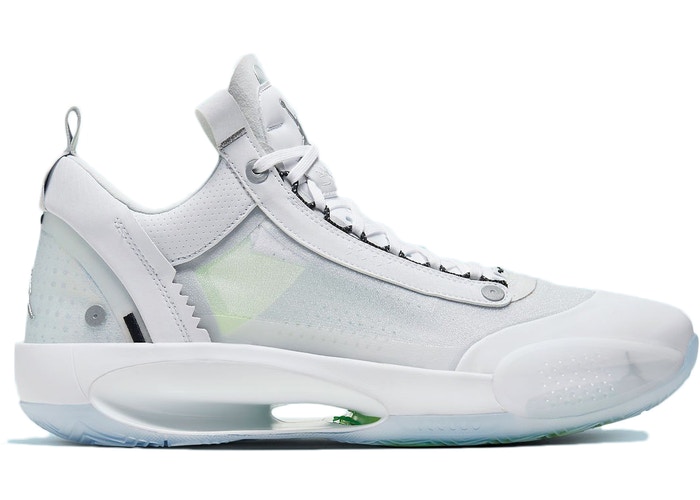 ★NIKE★送料込★超厳選！勢い止まらぬ最新ジョーダン！ 国内10月14日発売予定】 ナイキ ジョーダン ルカ 3 SE PF 