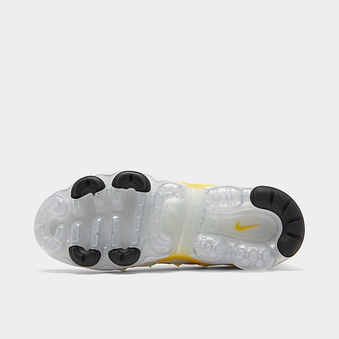Nike Air Vapormax Plus Hyper Violet W in 2020 With