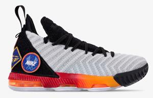basketball shoes lebron 16