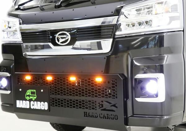 【ハイゼット、ハイゼットジャンボ専用 MC後　LEDスキッドグリル　アンバー】ハードカーゴ　軽トラック　カスタマイズ
