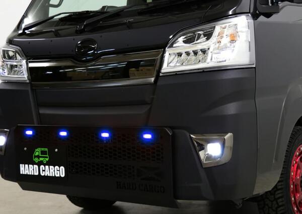 【ハイゼット、ハイゼットジャンボ専用 MC前　LEDスキッドグリル　ポリスブルー】ハードカーゴ　軽バン　カスタマイズ
