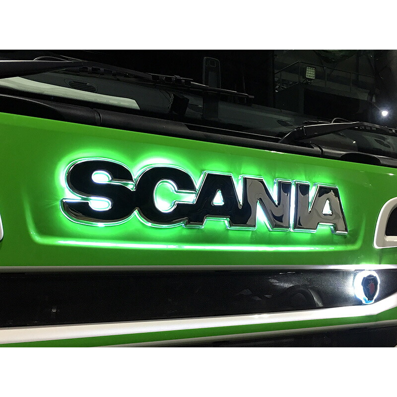 【自光式エンブレム (SCANIA文字) SCANIA Next-Gen】SCANIA ライティング エンブレム (S/R シリーズ)｜カネタグループ　トラックショップ 60,055円
