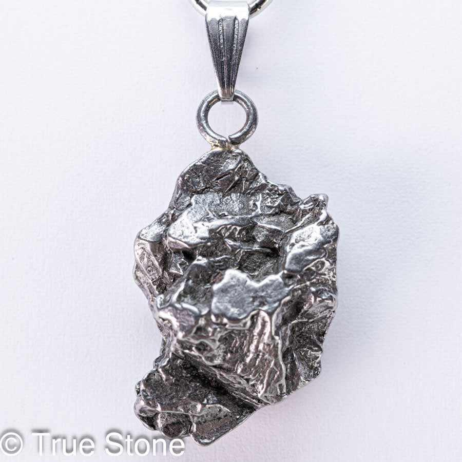 楽天市場】鑑別済み ギベオン隕石 アイアン メテオライト シルバー 1粒