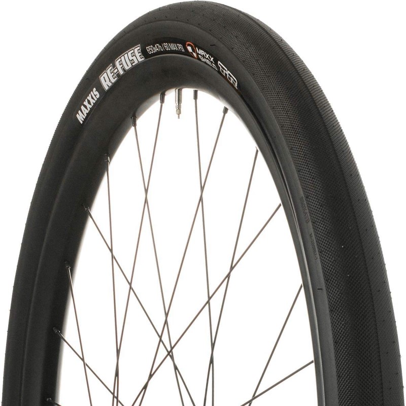 MAXXIS タイヤ RE-FUSE チューブレスレディ 700x40C Amazon | Maxxis Re-Fuse 自転車タイヤ 折りたたみビーズ付き
