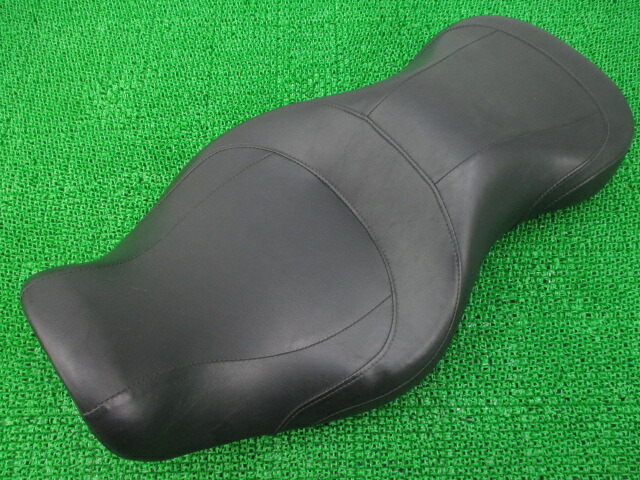 FLD シート ハーレー 純正 バイク 部品 美品 2007年式外し 5HD1GX4197K338*** 破れなし 車検 Genuine XL1200R XL883 XL883R XL1200N XL1200L FLHX FLHTCU FLSTN FLSTSB XL883C FXCWC FXDC 【中古】