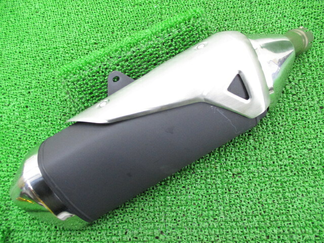 GSR750 サイレンサーマフラー GR7NA-102*** スズキ 純正 バイク 部品 GR7NA コケキズ無し そのまま使える 車検 Genuine 【中古】 14