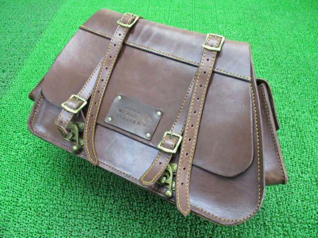 ChainGangLeather製ハーレーFXCW1580サイドバッグ左社外バイク部品本革ハンドメイド破れ無しそのまま使える【中古】 4