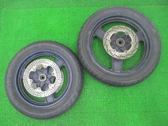 VFR750F ホイール 前後 JH2RC2411GM000*** ホンダ 純正 バイク 部品 1998年式外し RC24 コケキズ無し 品薄 希少品 車検 Genuine 【中古】 94｜ティーエスパーツ　店