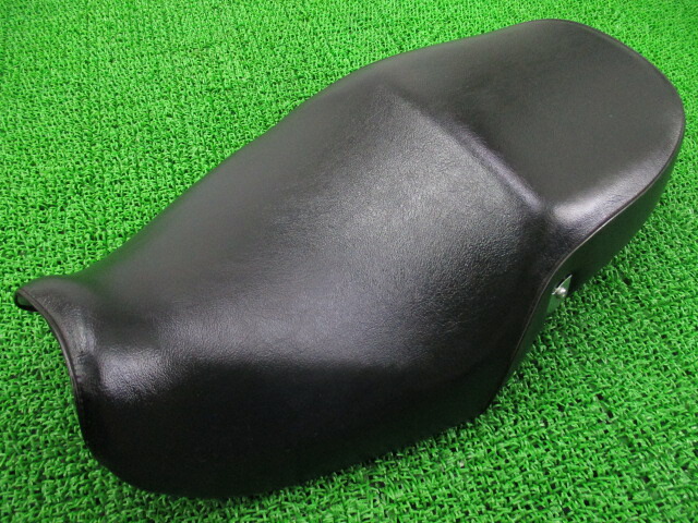 バリオスシートカワサキ純正バイク部品修復素材にノーマル戻しにそのまま使える破れ無し車検Genuine【中古】