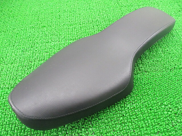 イージーライダース製ハーレーXL1200Sシート1HD1CHP12XK113***社外バイク部品1998年式外しプレーンコブラシート奇麗良品破れ無しスポーツスター【中古】 40｜ティーエスパーツ　店