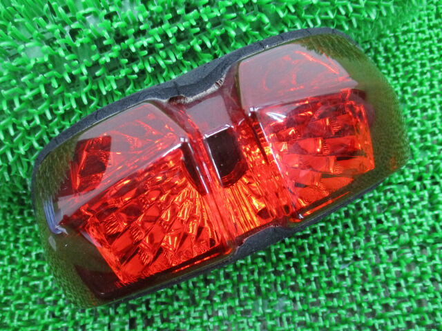 ヤマハ 純正 バイク 部品 FZ-1 テールランプ 純正 RN21J 割れ欠け無し 品薄 希少品 車検 Genuine