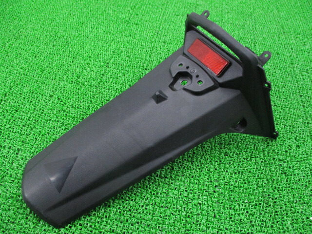 シグナスX125リアフェンダーヤマハ純正バイク部品SE44J割れ欠け無しそのまま使える修復素材にノーマル戻しに車検Genuine【中古】