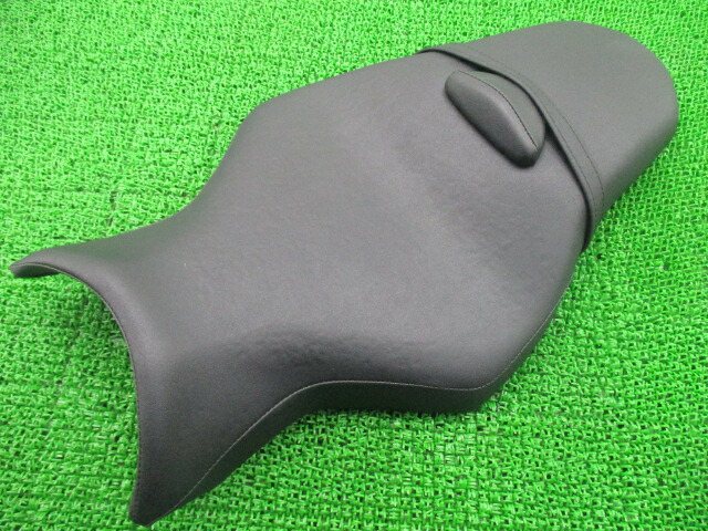 MT-10 シート ヤマハ 純正 バイク 部品 RN50J コンディション良好 そのまま使える 車検 Genuine 【中古】|ティーエスパーツ 店