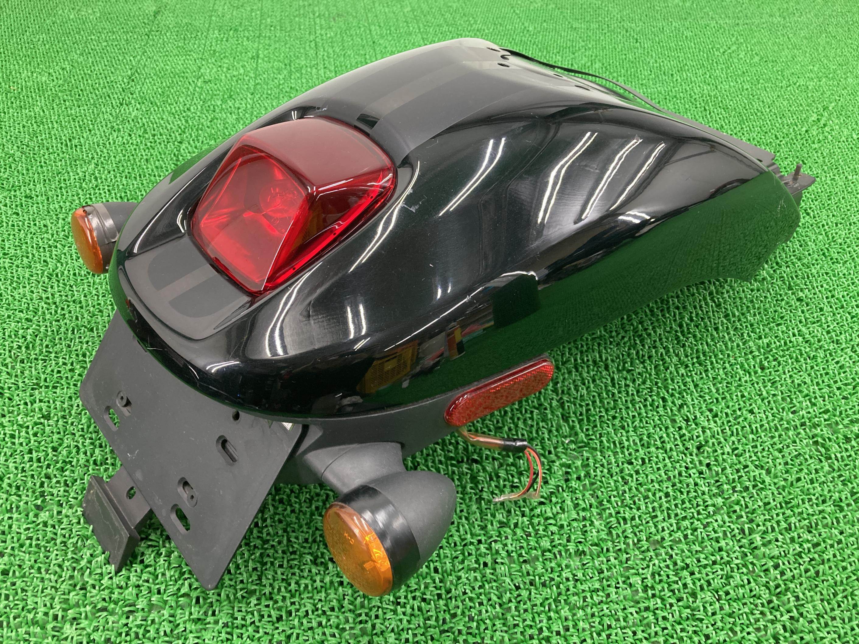 VRSCDX1130リアフェンダーハーレー純正バイク部品5HD1HHZ137K805***ナイトロッドスペシャルV-RODコケキズなしペイント素材に車検Genuine【中古】