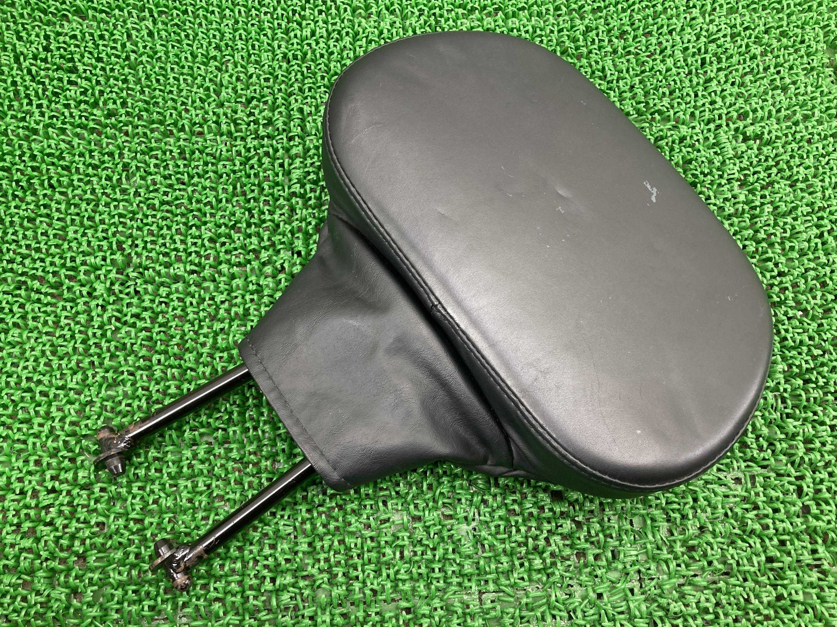 FLHX バックレスト ハーレー 純正 バイク 部品 ライダーバックレスト ツーリング 破れ無し 品薄 希少品 車検 Genuine 【中古】 qE｜ティーエスパーツ　店 11,692円