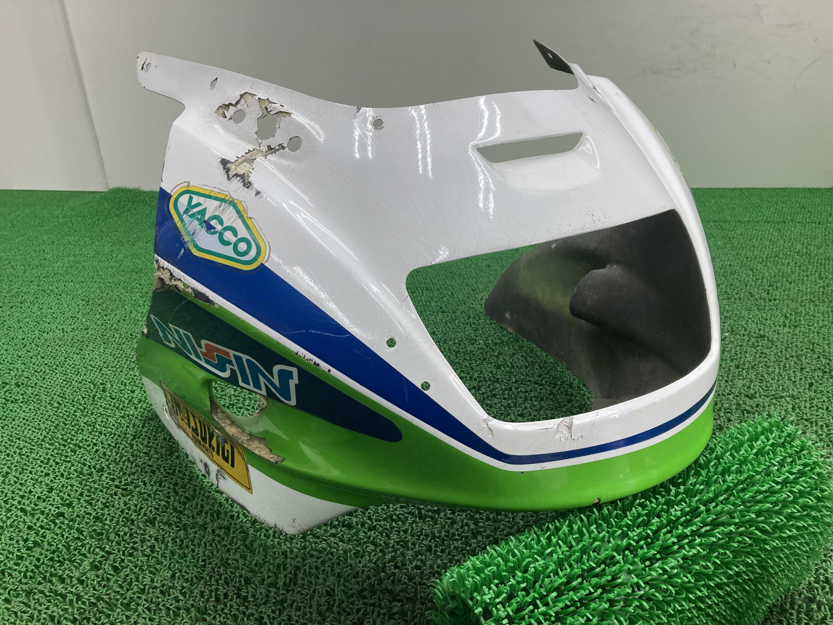 GPZ1100 アッパーカウル 社外 バイク 部品 ZXT10E 後期 カーボン 超軽量 ノーマルタイプレーシングカウル 修復素材やカスタム素材に 【中古】 Rv|ティーエスパーツ 店