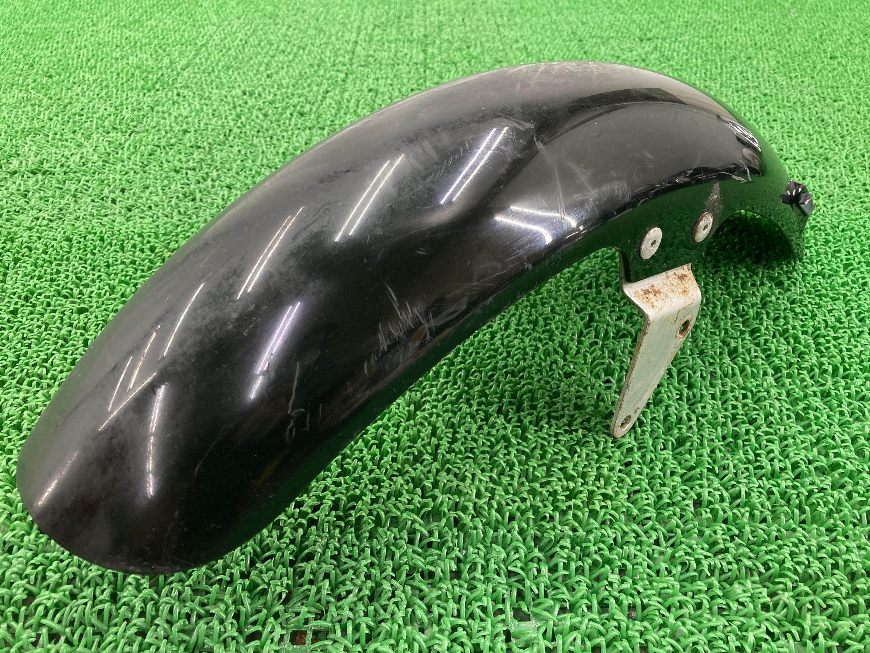 ドラッグスター400 フロントフェンダー 黒 ヤマハ 純正 バイク 部品 VH01J コケキズ無し 割れ欠け無し 修復素材に ノーマル戻しに 車検 Genuine 【中古】