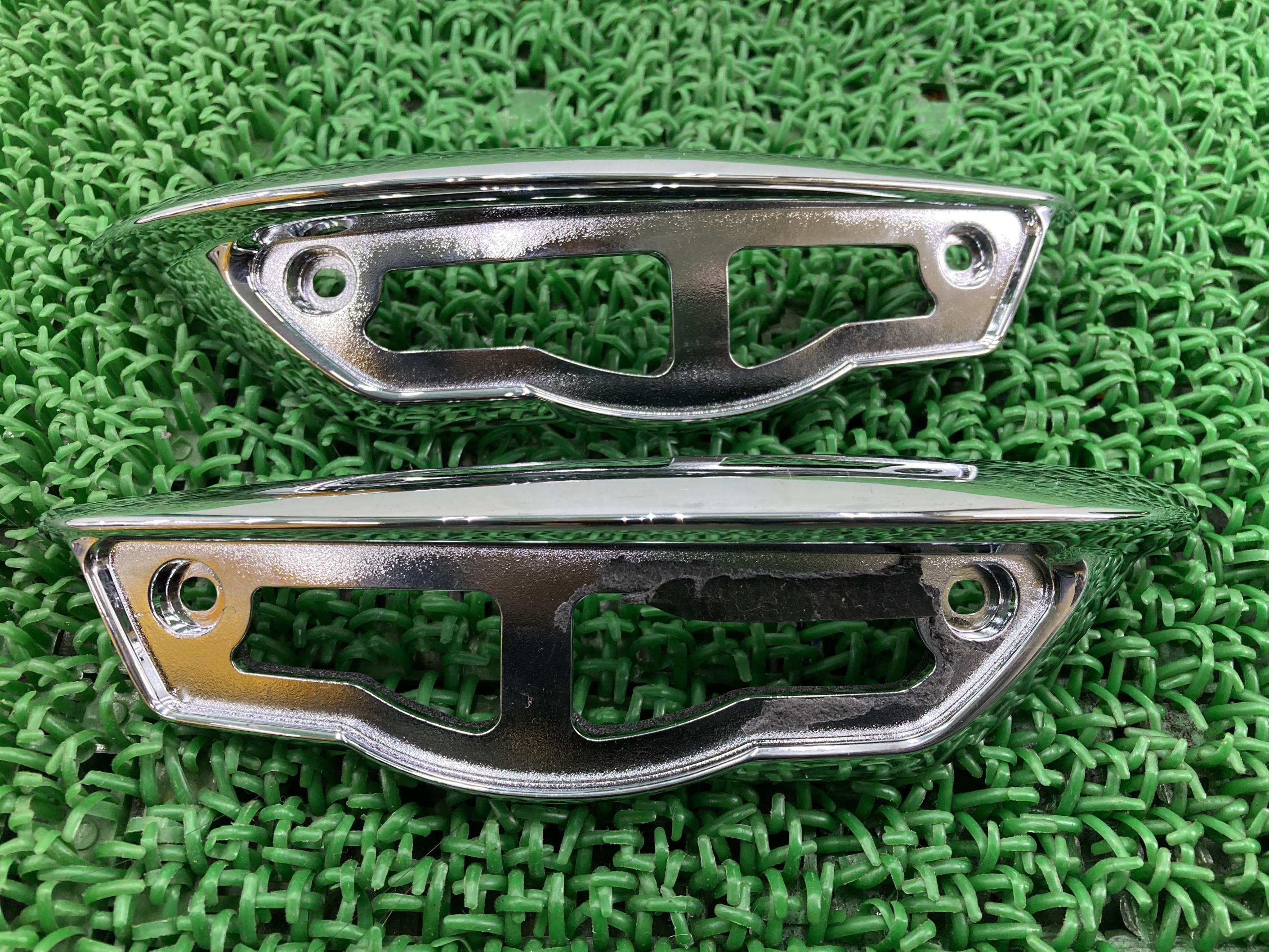 TRIUMPH エンブレム 2個セット Yahoo!オークション -「トライアンフ タンクエンブレム」の落札