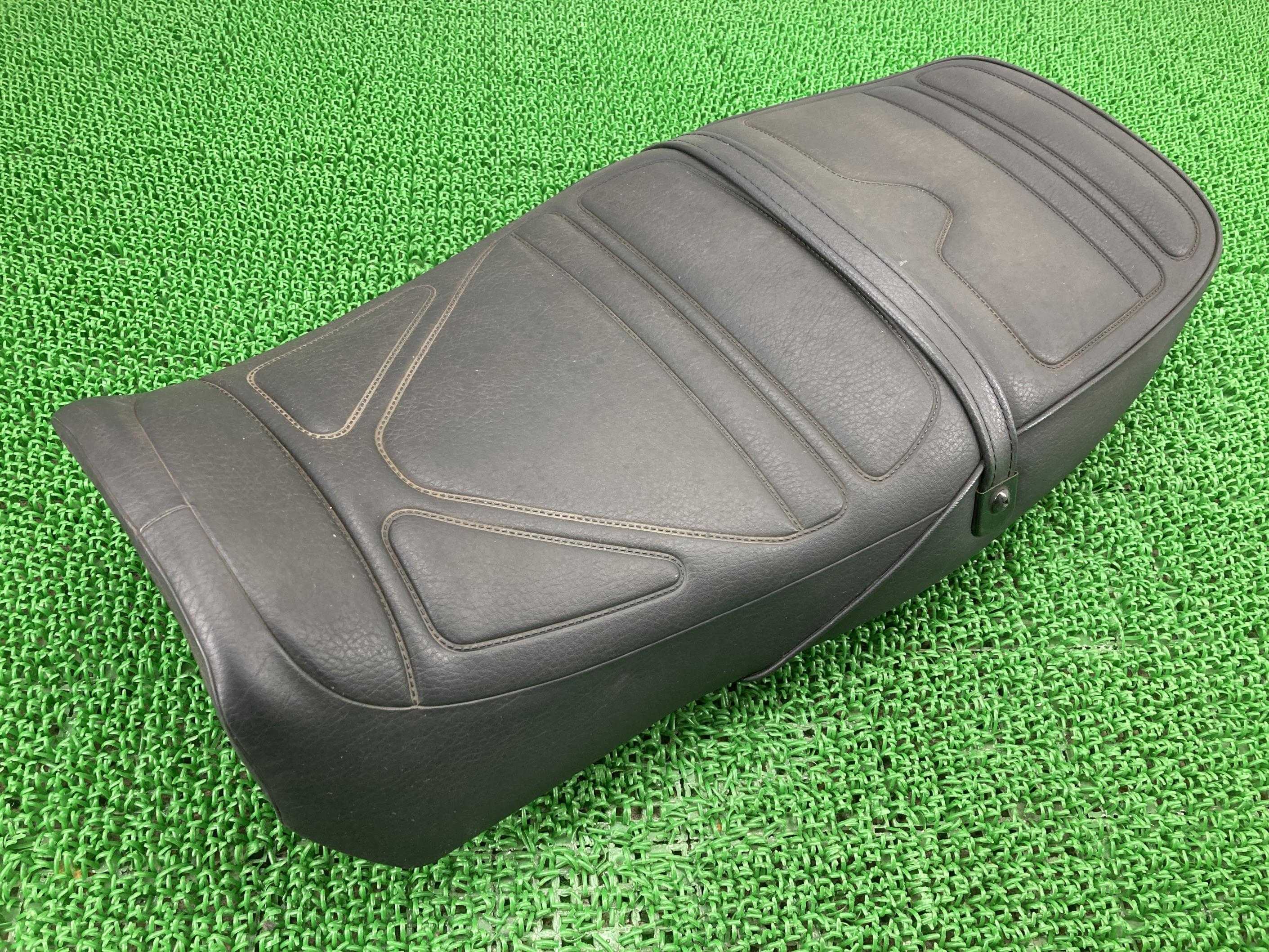 XJR400R シート 4HM9 4HM-119*** ヤマハ 純正 バイク 部品 1999年式外し 4HM 破れ無し 品薄 希少品 車検 Genuine 【中古】 hM