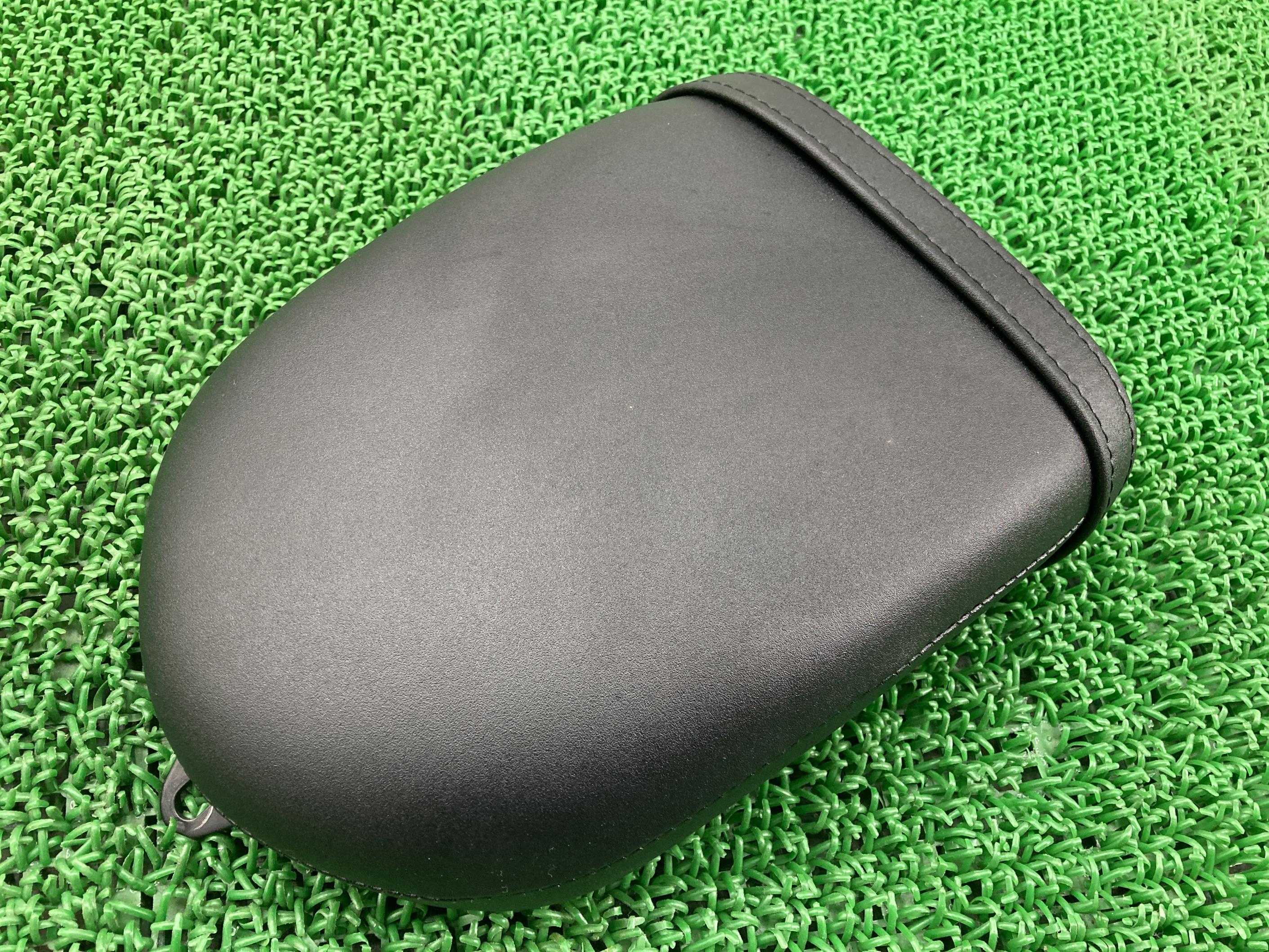 レブル250 タンデムシート ホンダ 純正 バイク 部品 2020年式外し MC49-1213*** 修復素材に ノーマル戻しに そのまま使える 車検 Genuine 【中古】|ティーエスパーツ 店