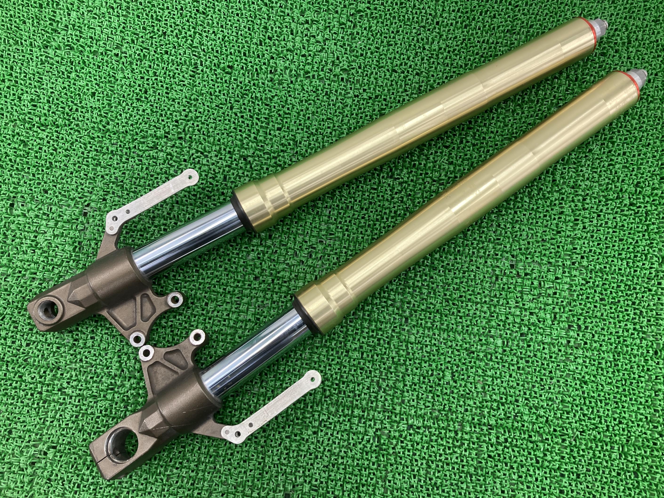 ゼファー400 フロントフォーク　39パイ　純正　カワサキ カワサキ ゼファー400 フロントフォーク 左右 純正 中古 バイク
